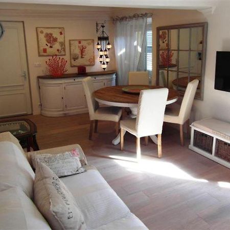Charming Corner Abode With Castle Views Apartment นีซ ภายนอก รูปภาพ